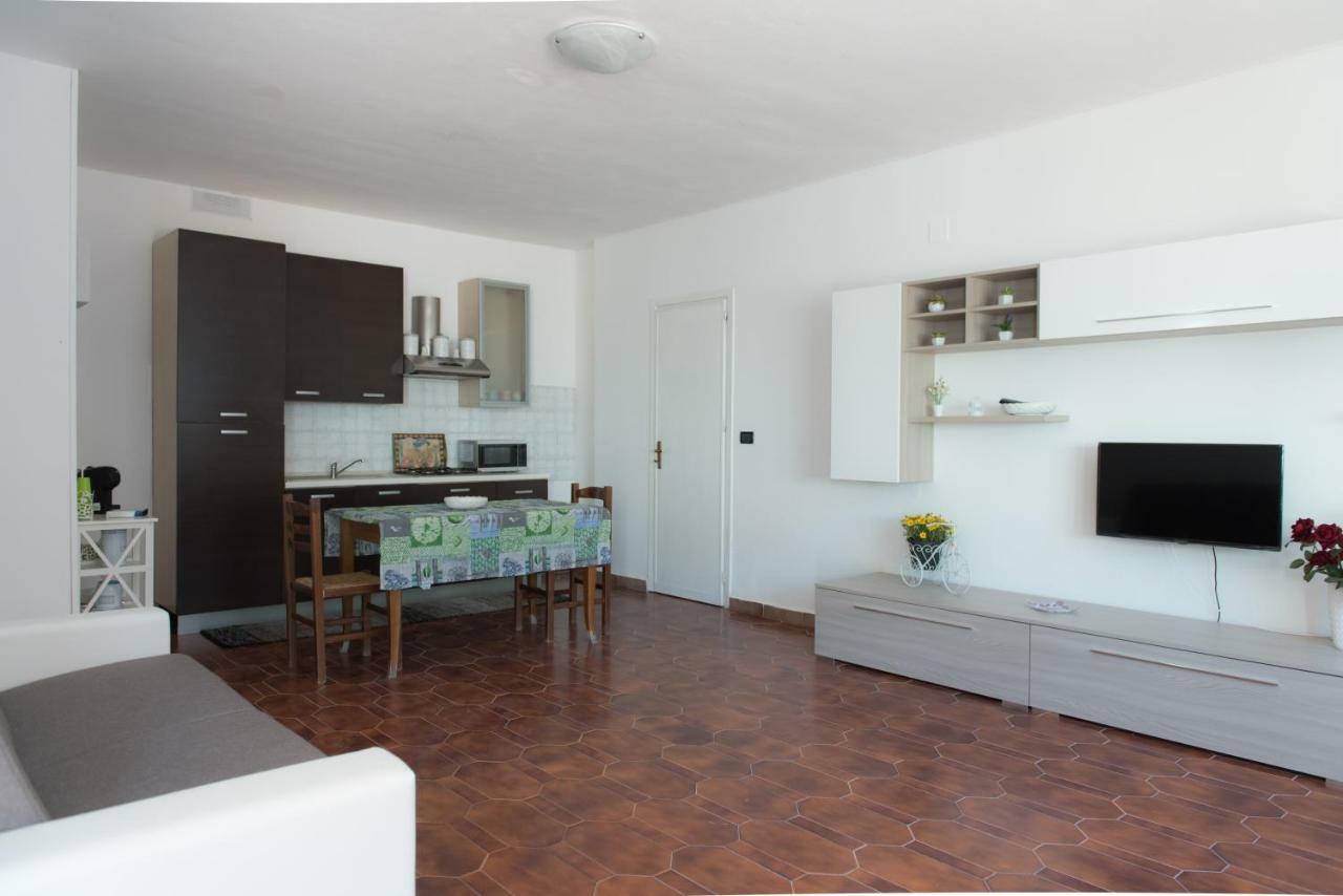 Villa Rosa Luxury Apartment مونديلّو المظهر الخارجي الصورة