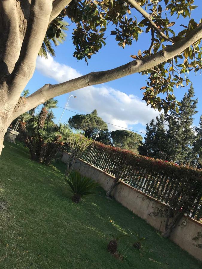 Villa Rosa Luxury Apartment مونديلّو المظهر الخارجي الصورة