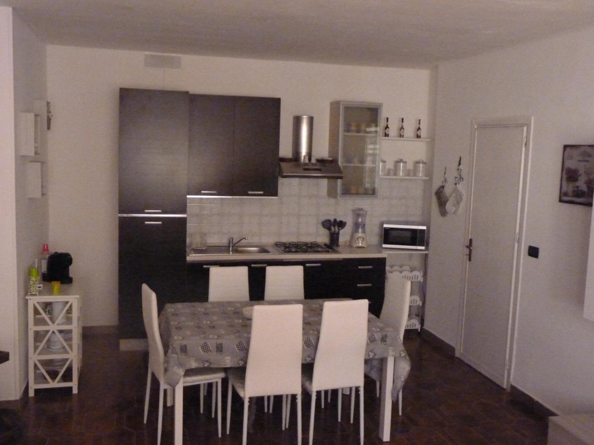 Villa Rosa Luxury Apartment مونديلّو المظهر الخارجي الصورة